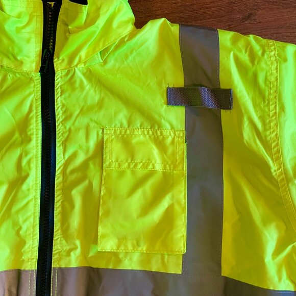 BODY GUARD INSULATED HI VISIBILITY REFLECTIVE JACKET CLASS 3 TYPE R - SIZE XL - Picture 12 of 16